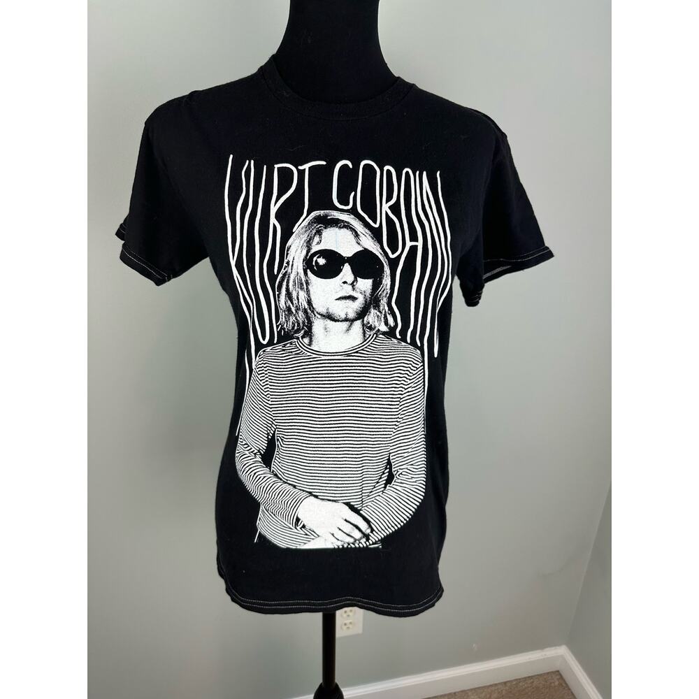 NWOT Kurt Cobain Graphic T-Shirt Women's XS - Black
